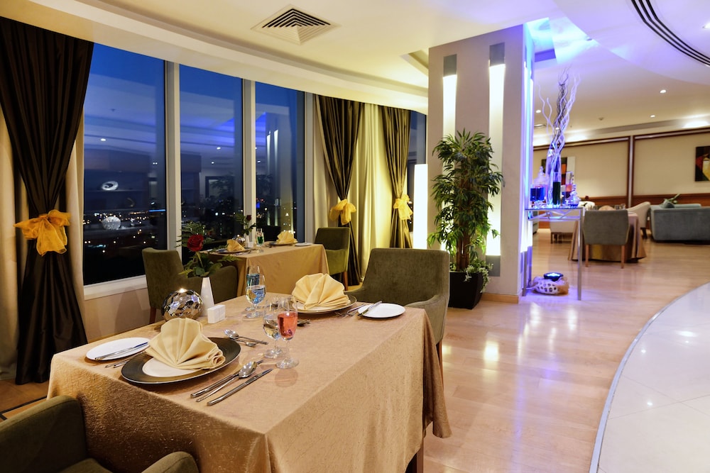 Holiday Villa Hotel and Residence City Centre Doha 33/50