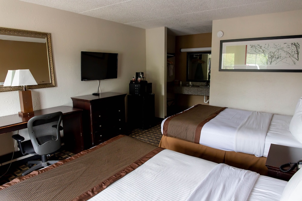 Regency Inn 6/26