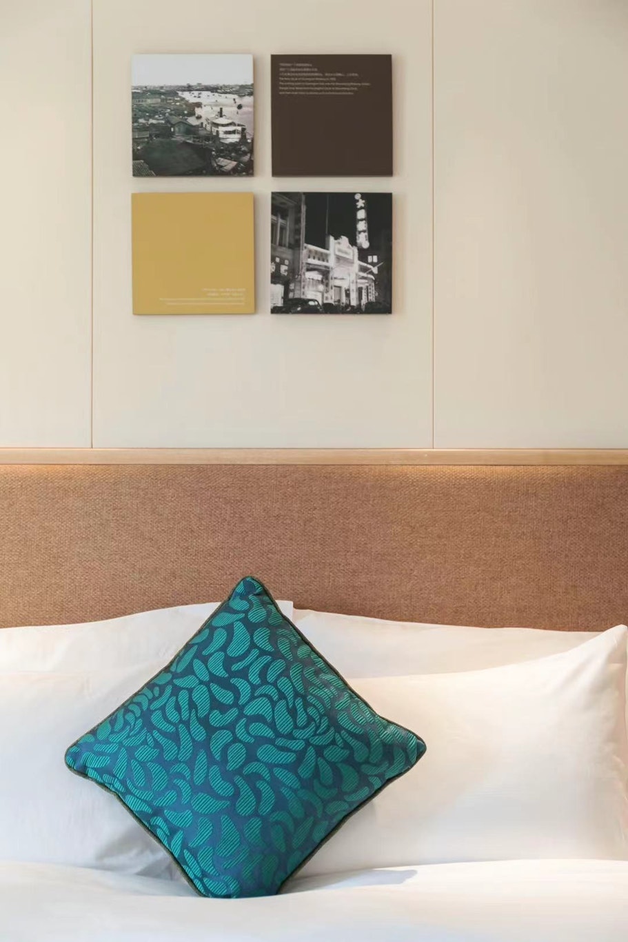 LN Hotel Five 12/50
