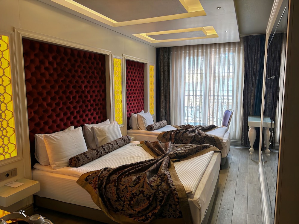 Hotel Zade 6/50