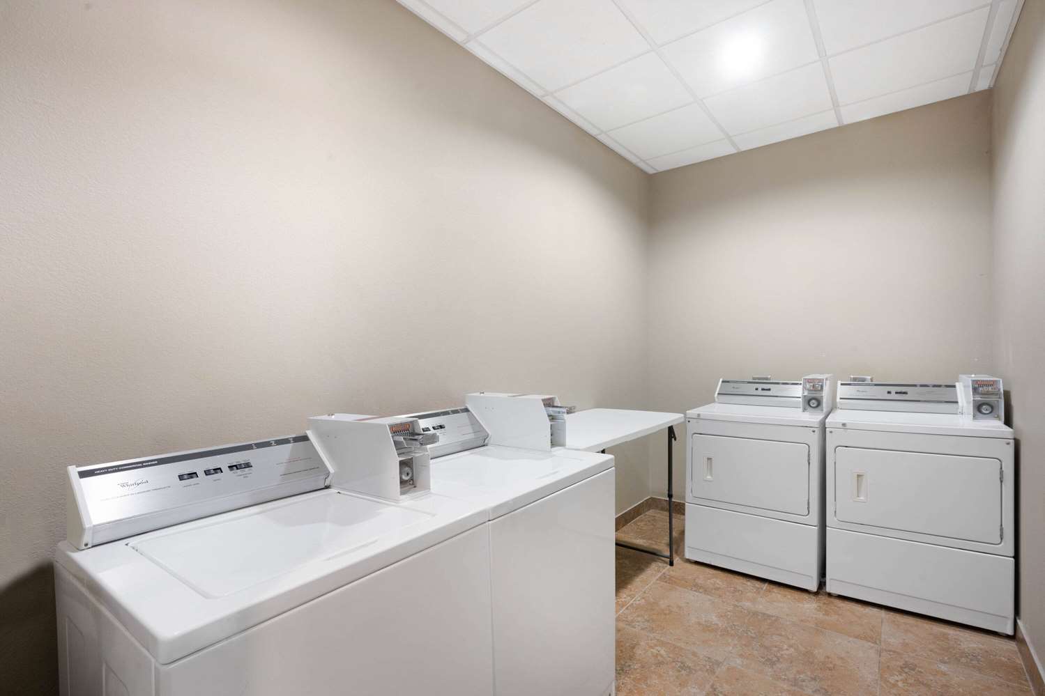 La Quinta Inn & Suites by Wyndham Houston Energy Corridor 54/61