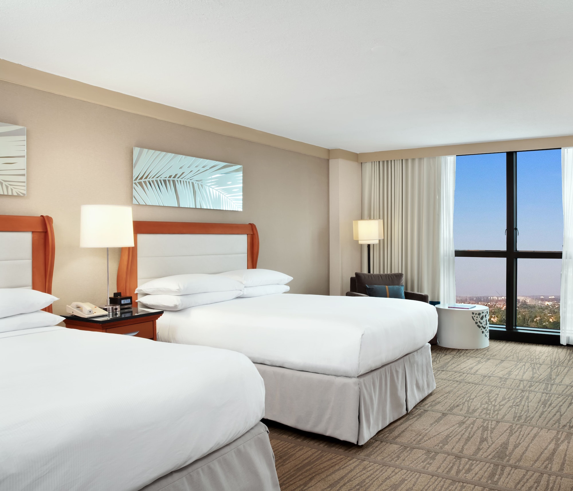 junior suite, multiple beds