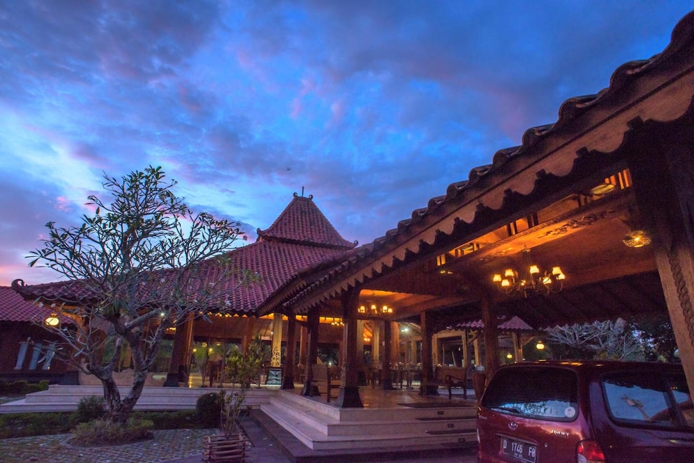 Java Village Resort 9/56