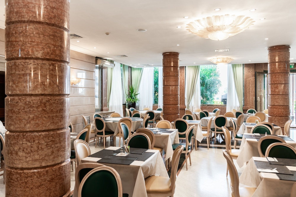 Shg Hotel Catullo 34/35