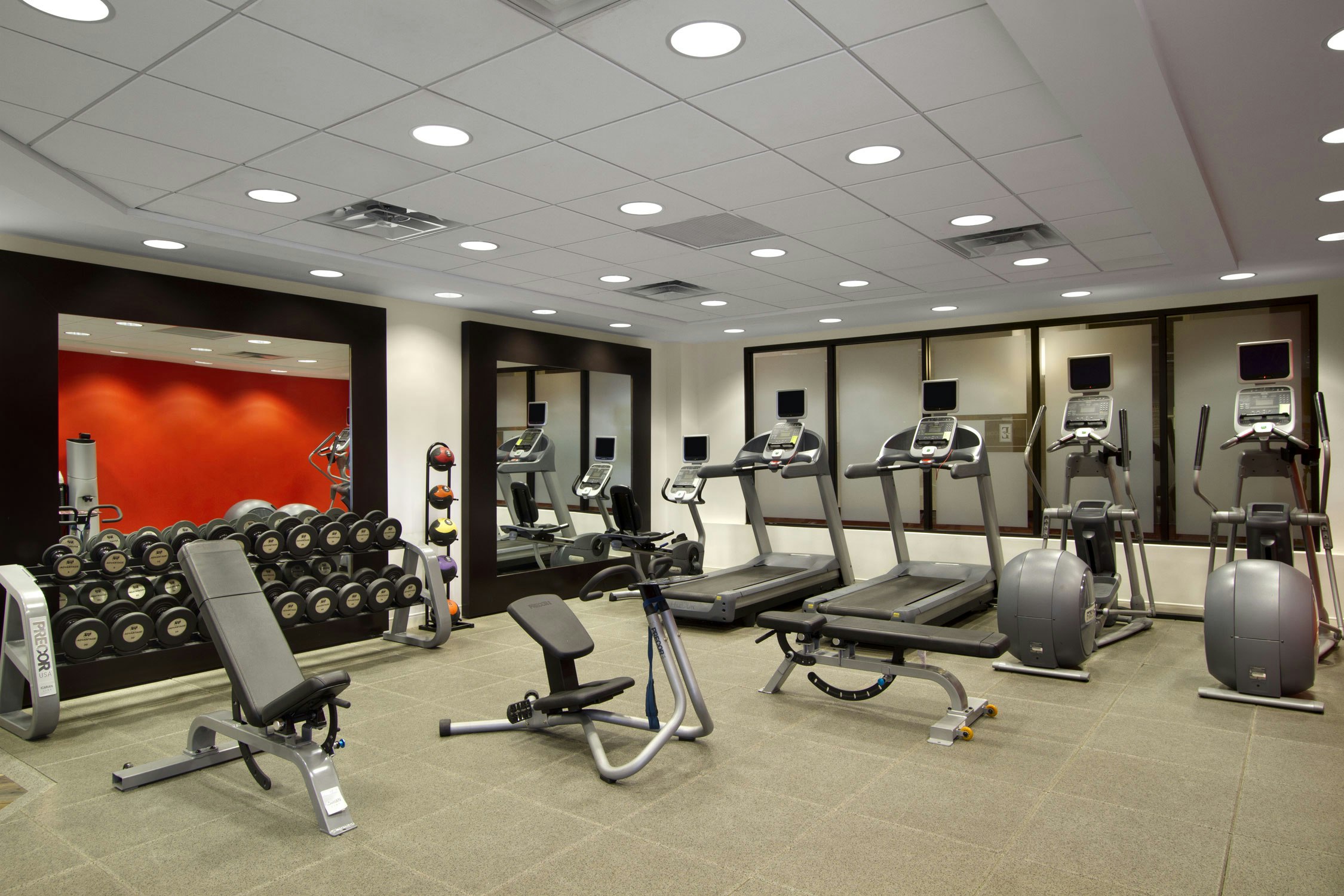 Embassy Suites Detroit Metro Airport 6/29