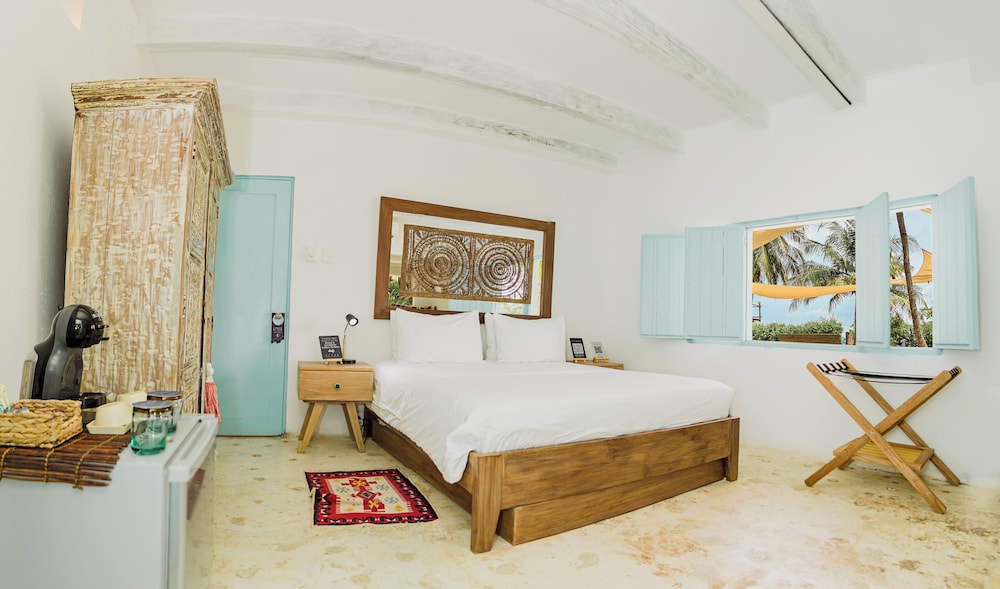 Eteka Slow Beach Hotel - Adults only 15/50