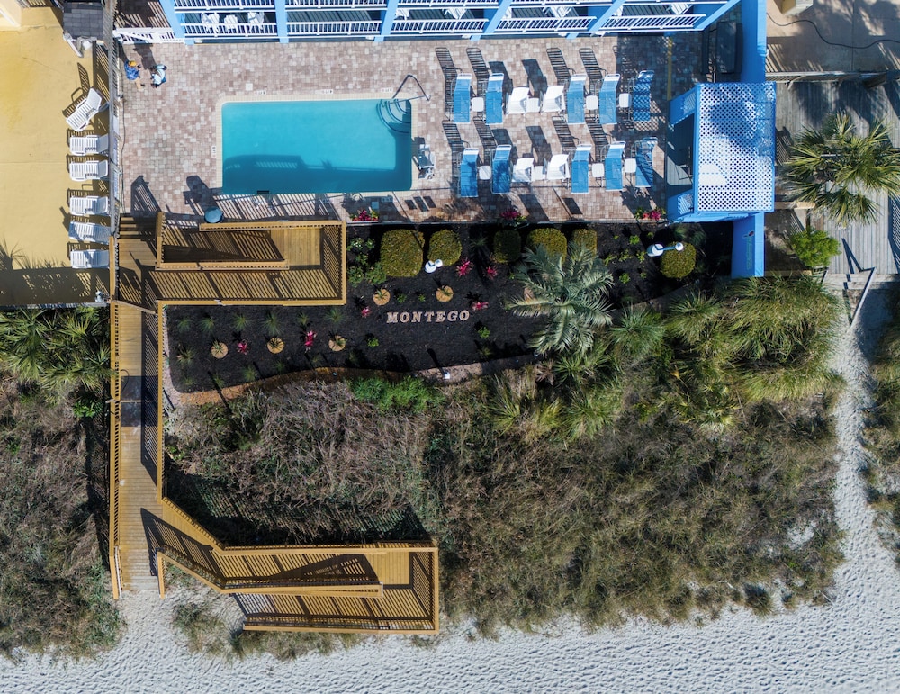 Beach Club At Montego Inn 54/66