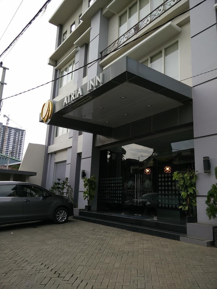 Atria Inn 34/39