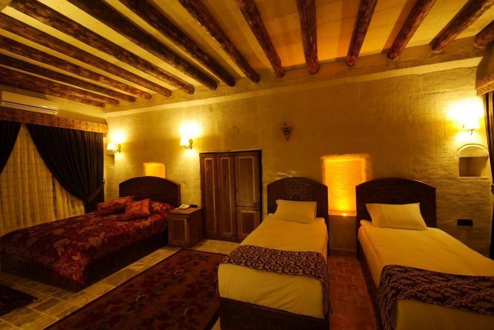 Avanos Suites 49/62