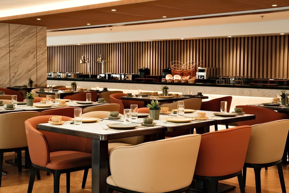 Wyndham Garden Manila Bay 54/63