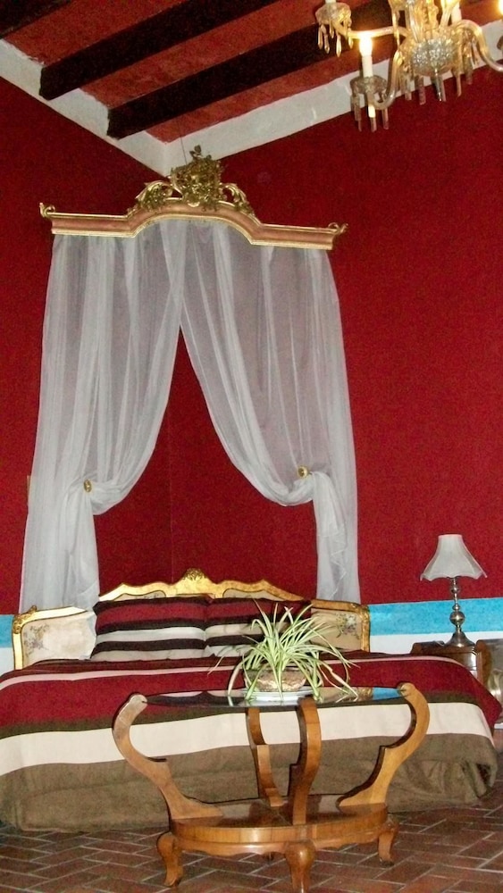 Hotel Meson de San Sebastian 23/50
