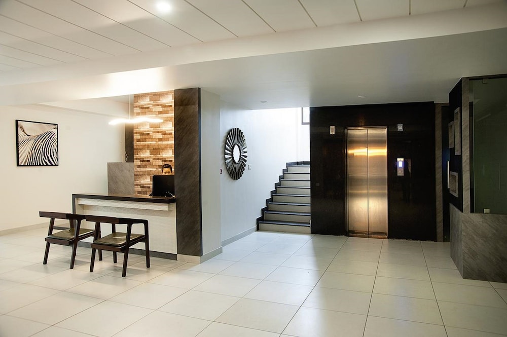 Purple Cloud Hotel photo5