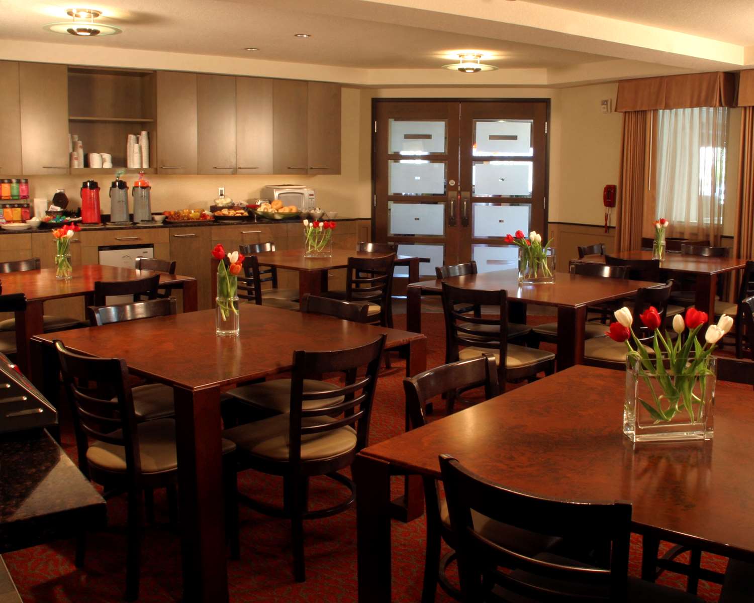 Best Western Snowcap Lodge 33/36