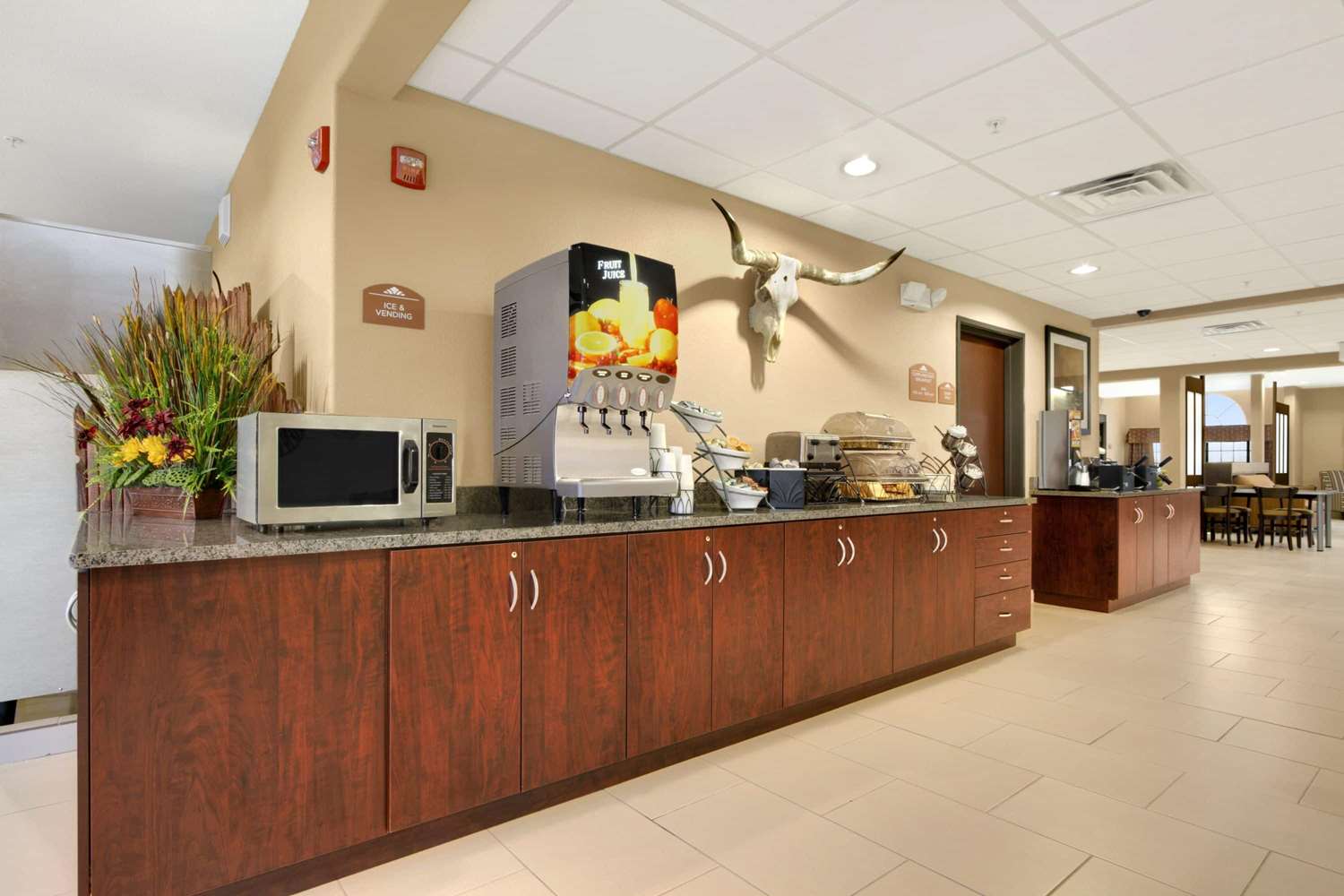 Microtel Inn and Suites By Wyndham Round Rock 4/15
