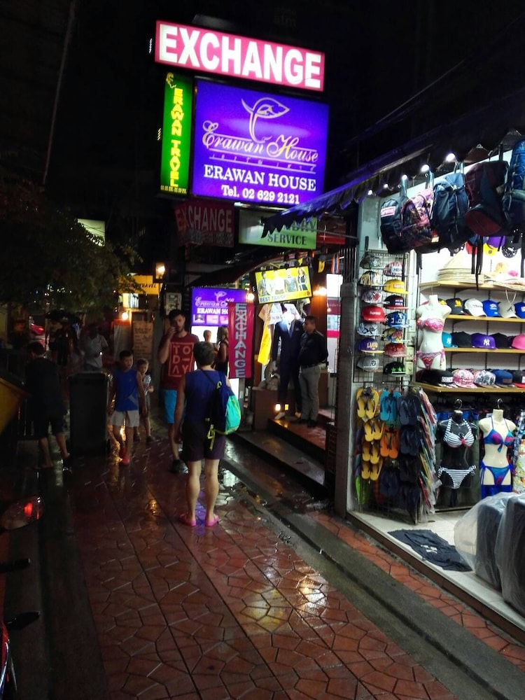 Erawan House 46/48
