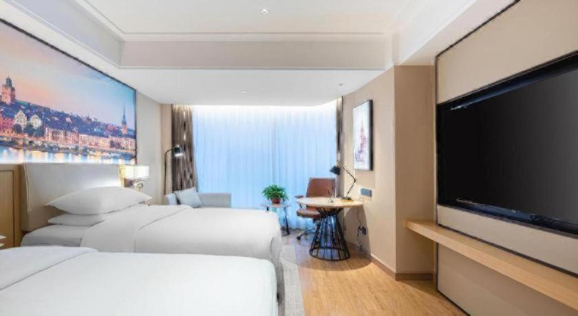 Vienna Hotel Tianjin Guizhou Road 26/62