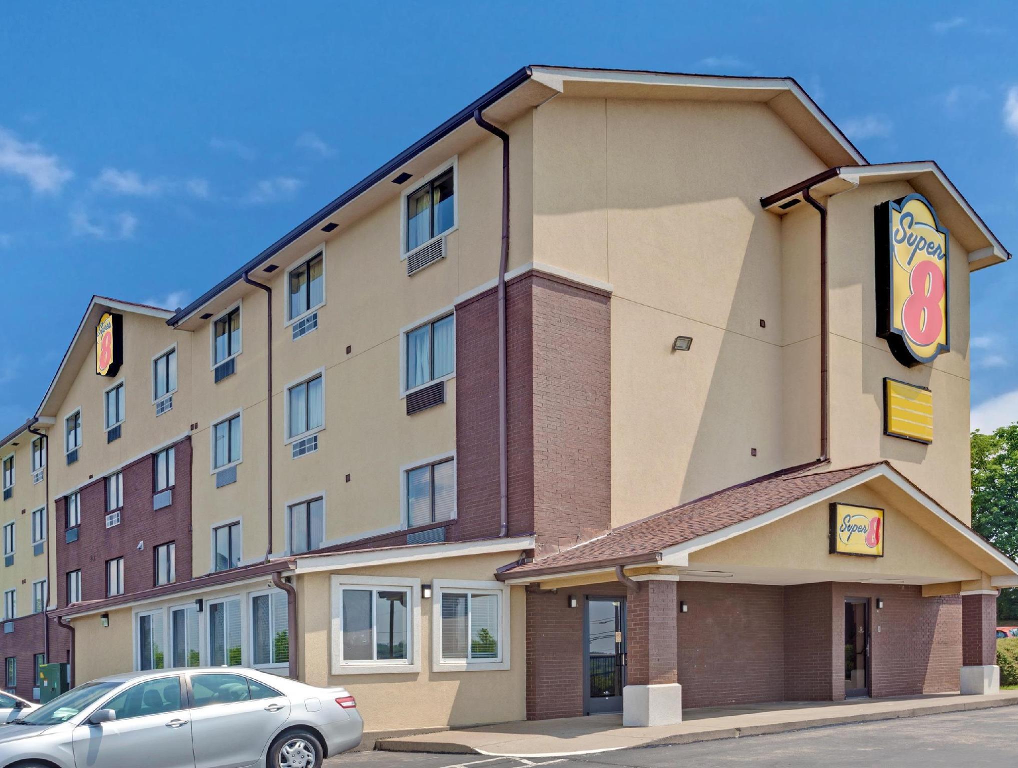 Super 8 By Wyndham Nashville/ Dntn/ Opryland Area 23/25