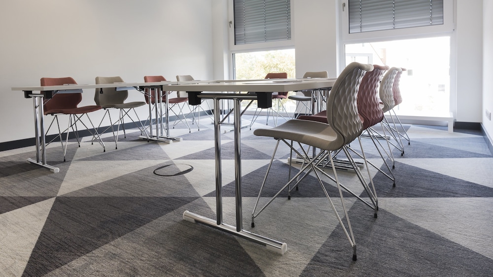 Holiday Inn Express Wiesbaden 54/62