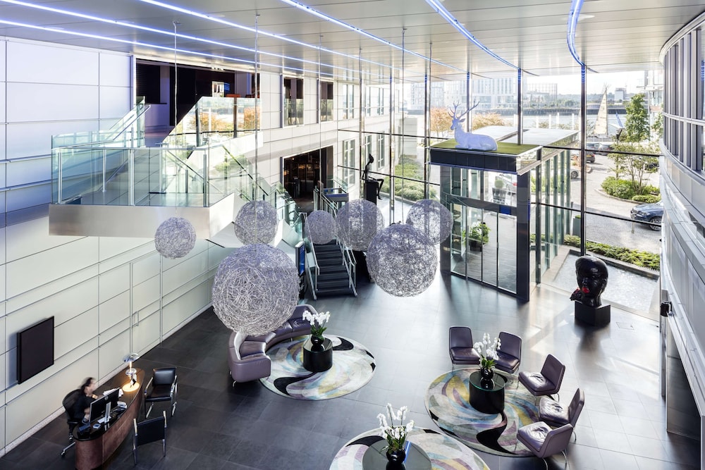 Radisson Blu Hotel, London Canary Wharf East 46/74