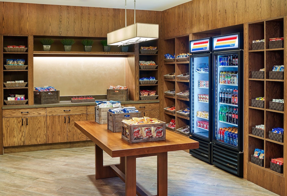restaurant-cafeteria