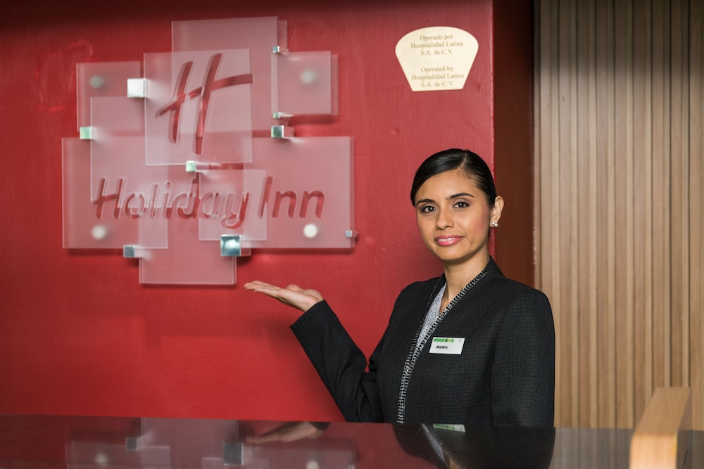 HOLIDAY INN SELECT GUADALAJARA 41/72