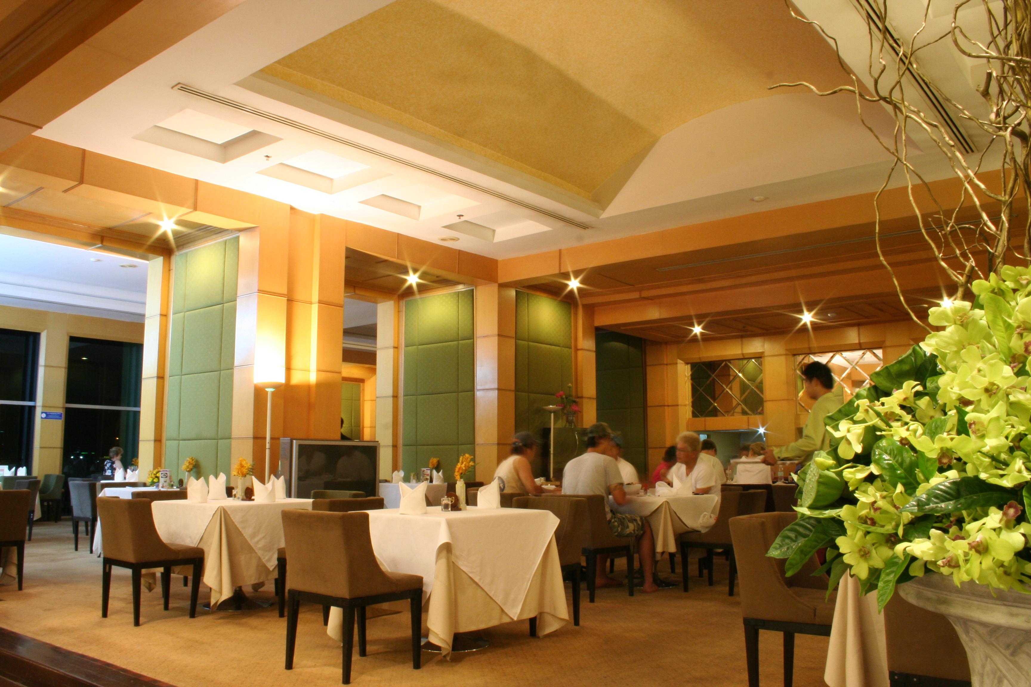 restaurant cafeteria