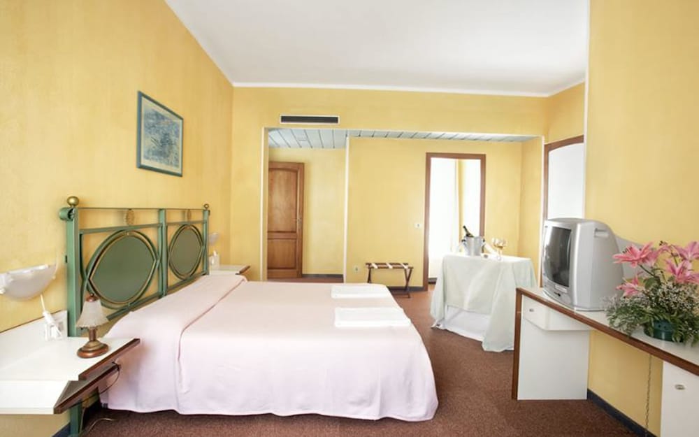 Hotel Majore 12/55