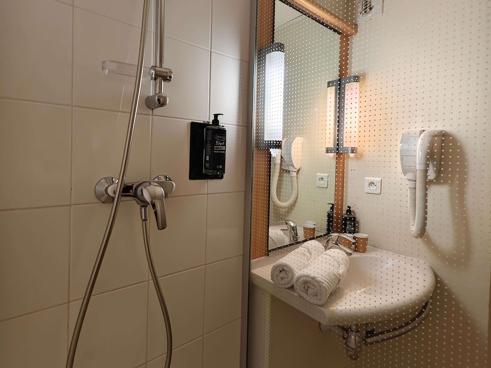 ibis Metz Centre Gare 49/49