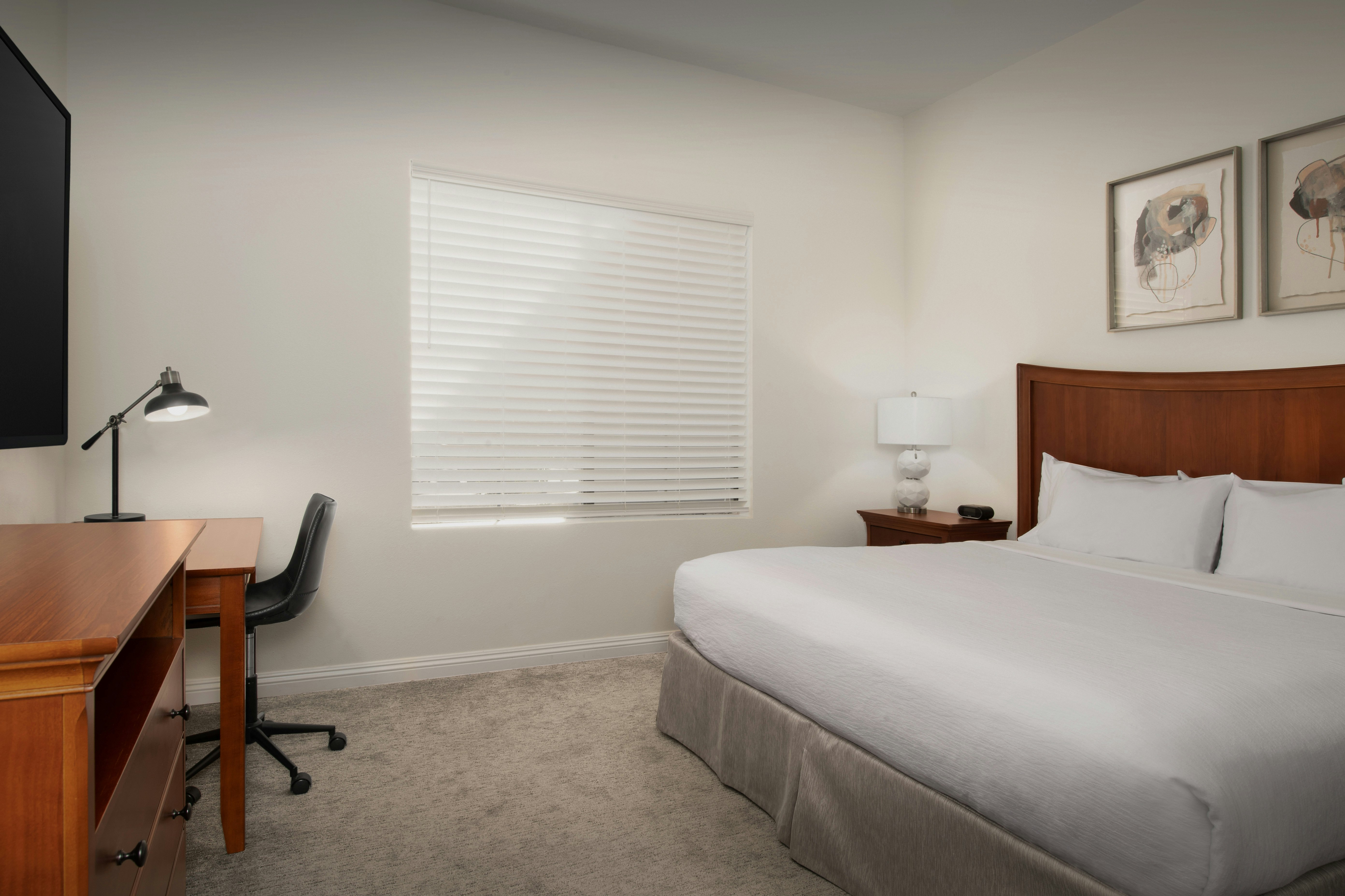 Condo, King Bed