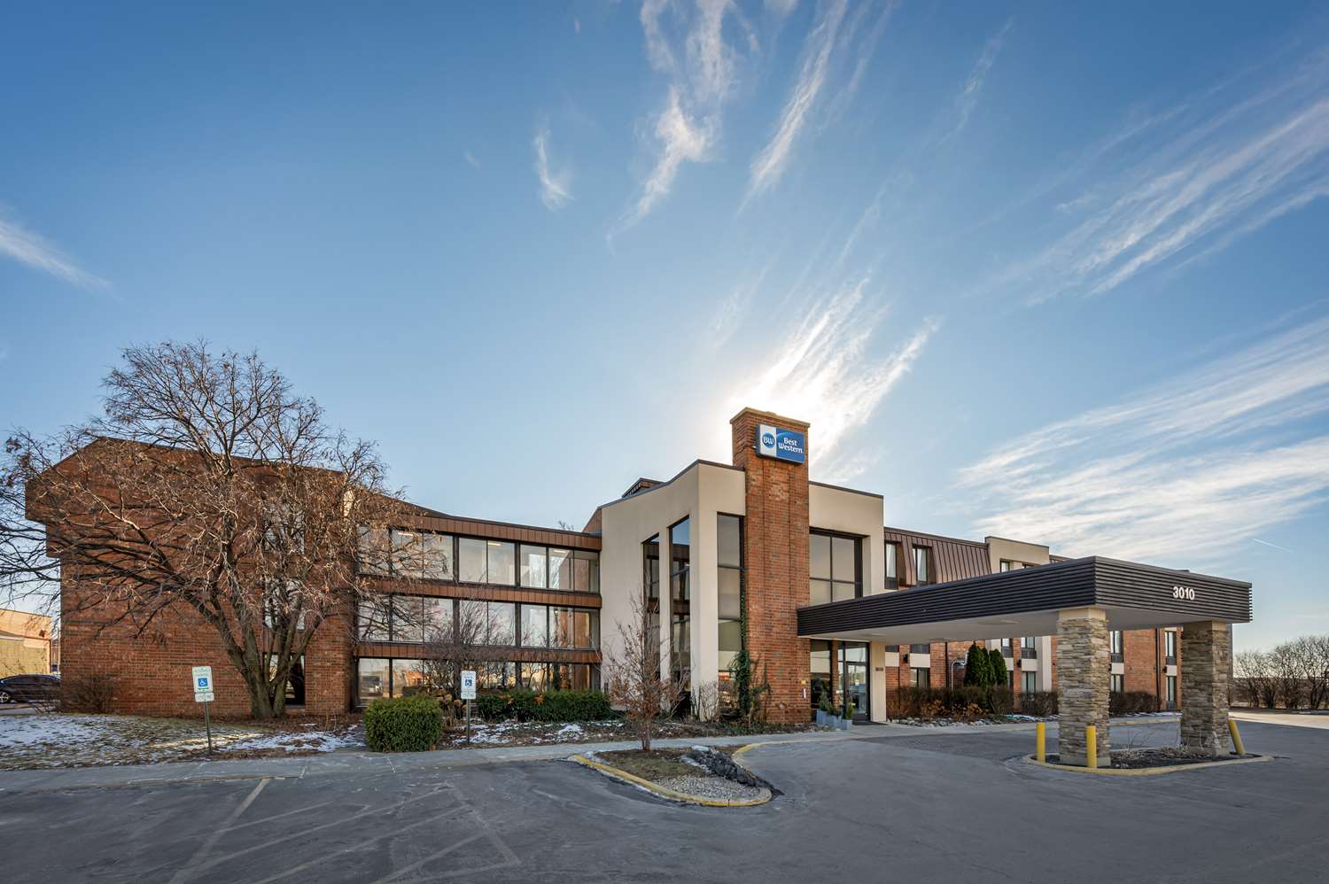 Best Western Chicago Downers Grove 39/42