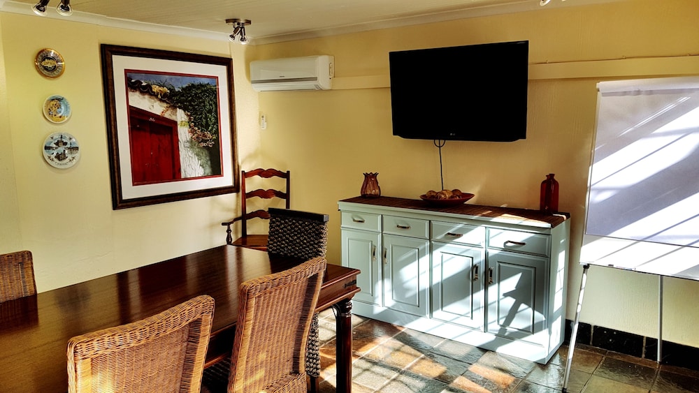 Jubilee Lodge Guest House 16/32