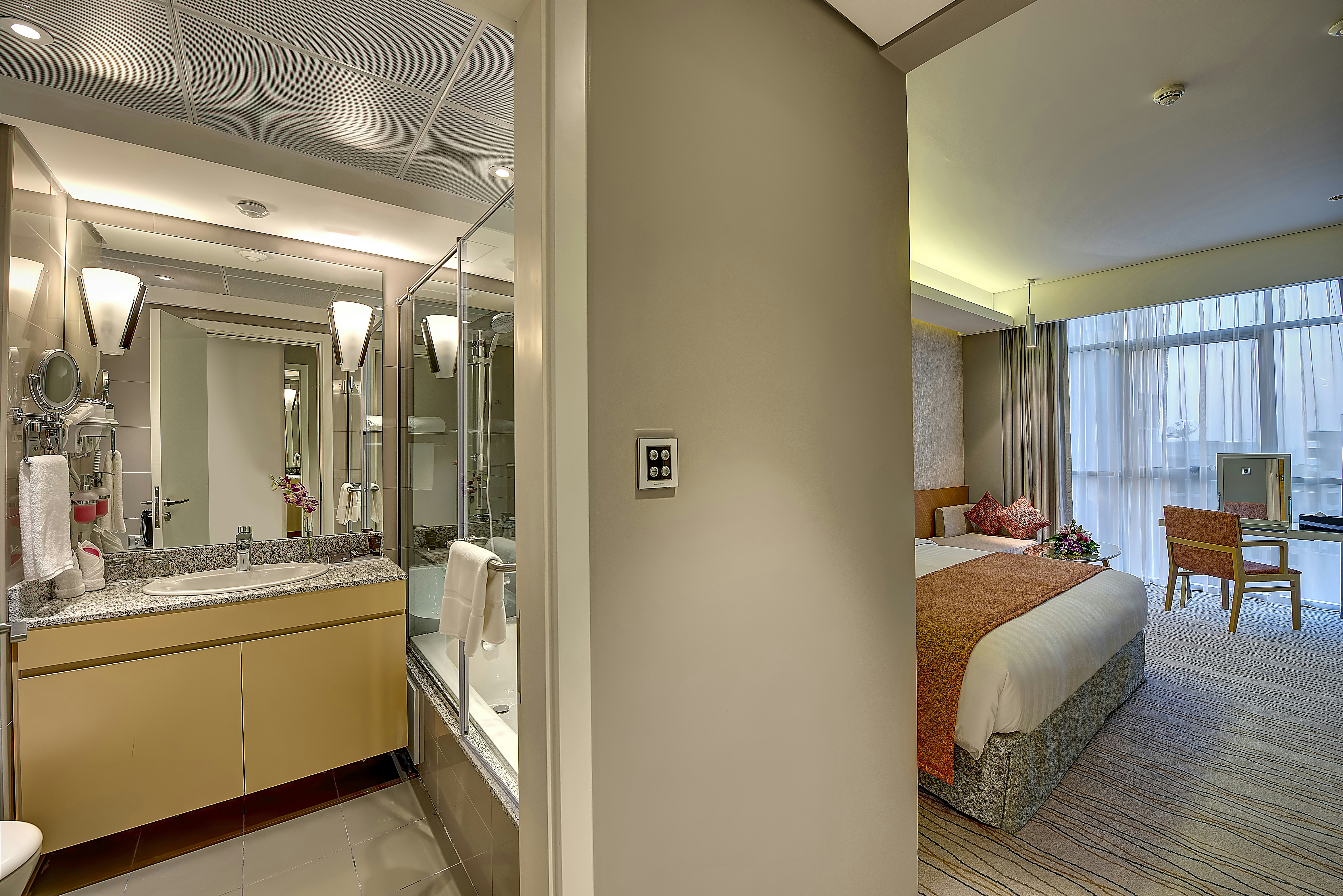 Royal Continental Hotel 20/21