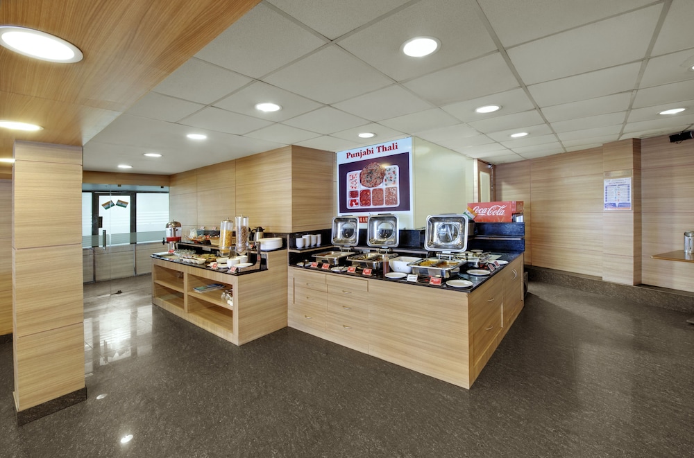 Lobby at Central Beacon Hotel, SURAT