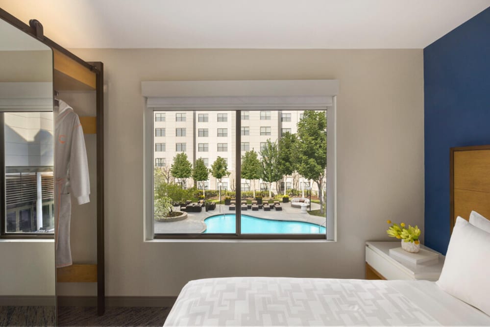 Hyatt Centric Santa Clara Silicon Valley 12/50