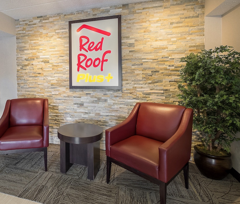 Red Roof PLUS Boston - Framingham 34/34