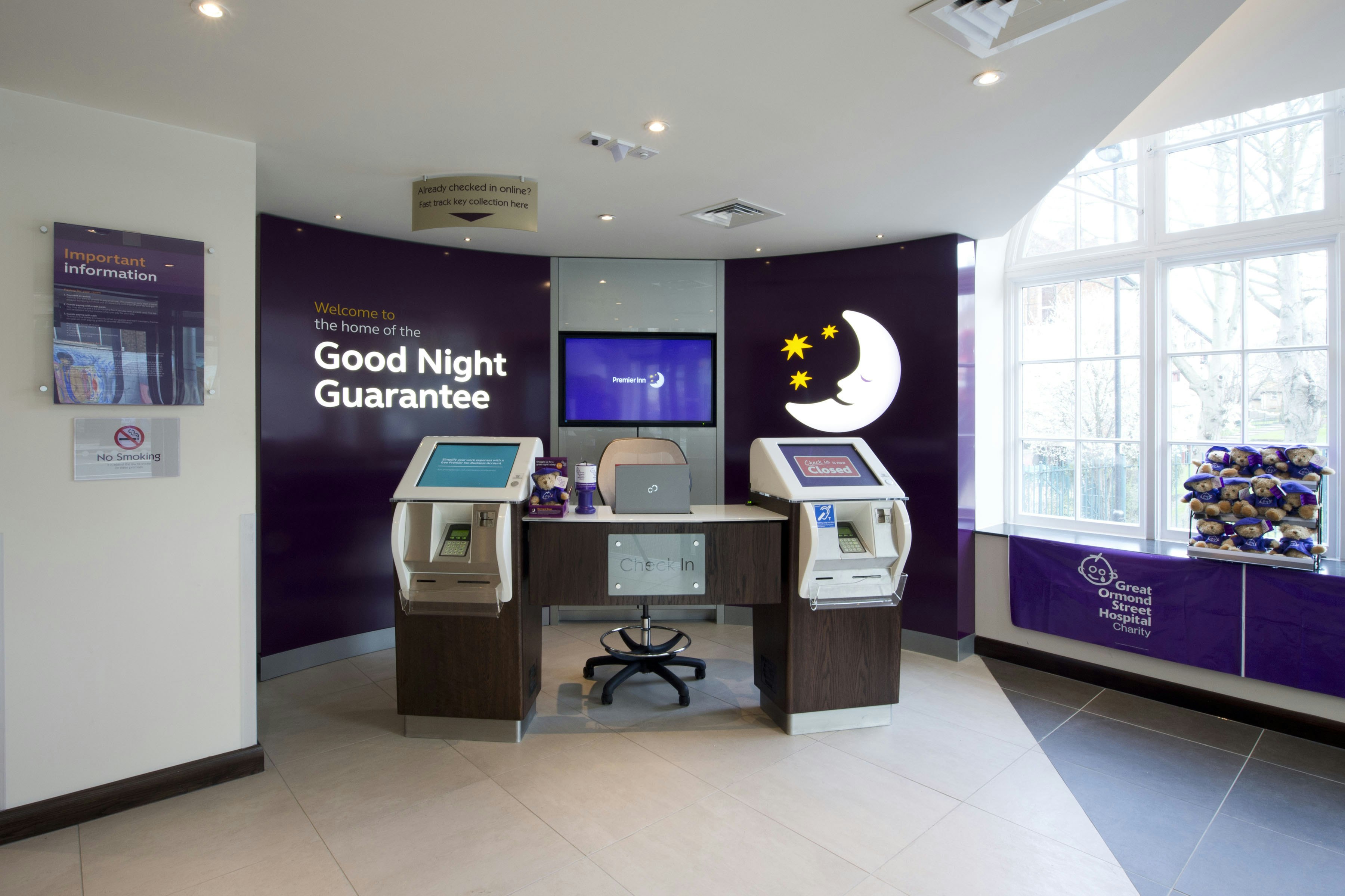 Premier Inn London Clapham 6/35