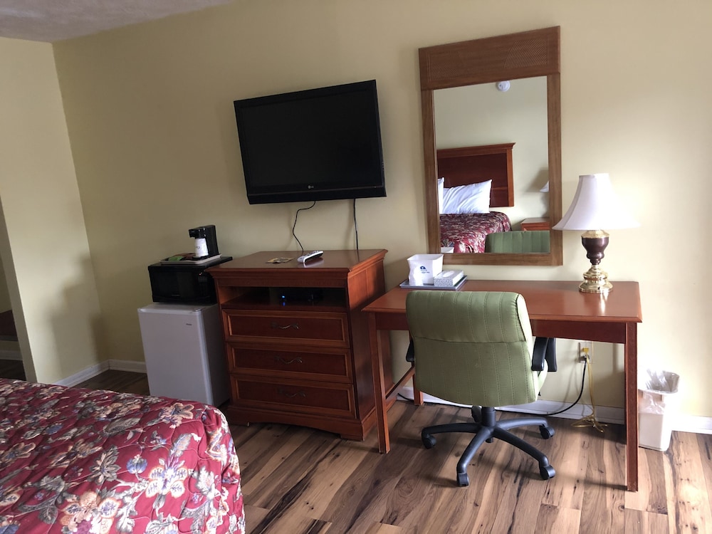 Americas Best Value Inn Jonesville 13/20