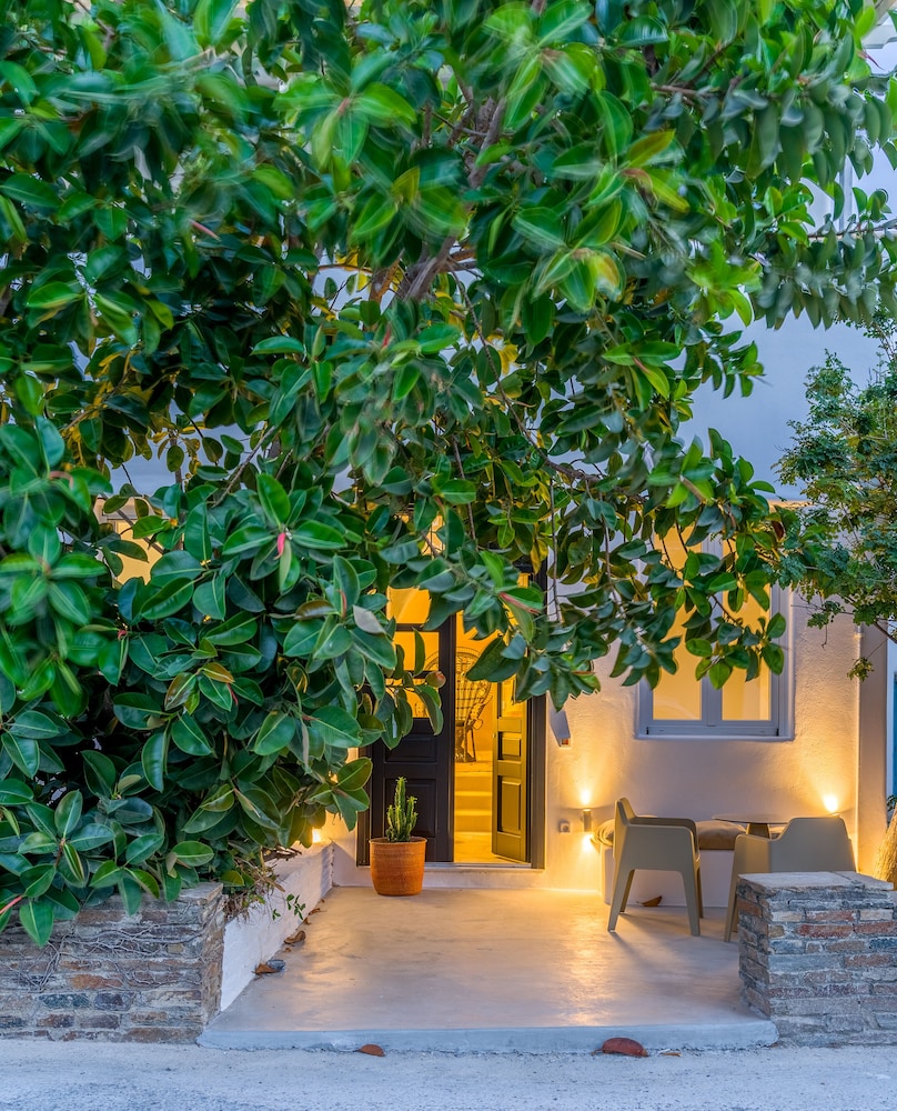 Euphoria Chora Naxos 30/38