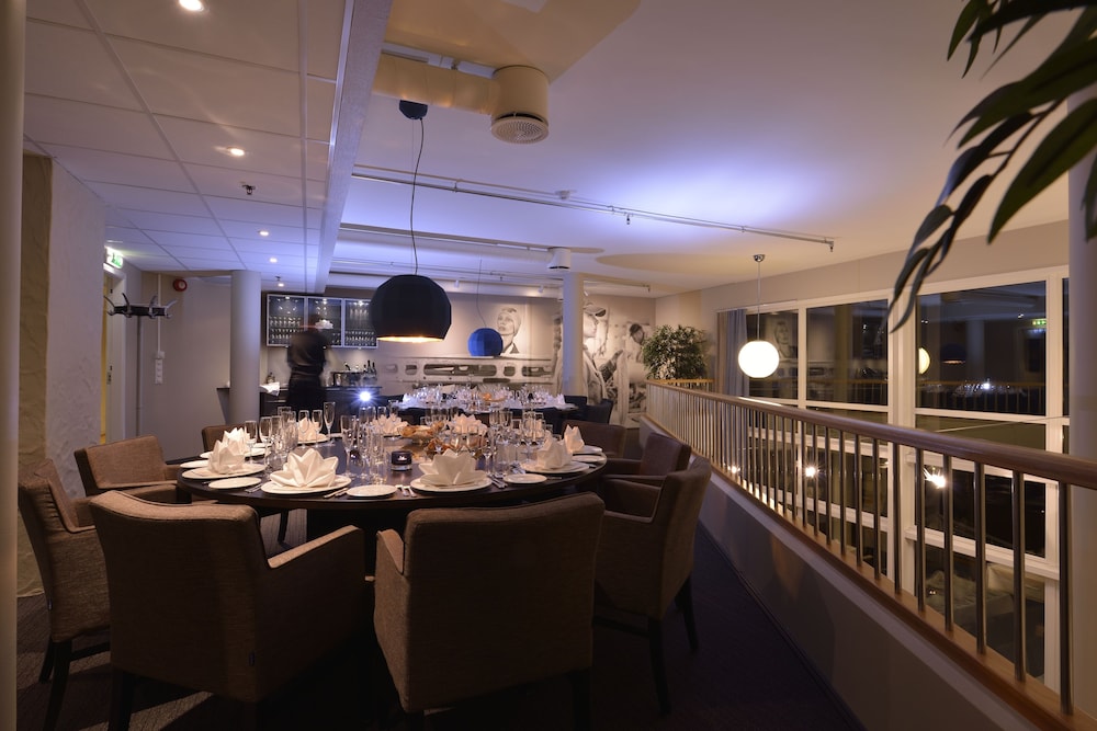 Hotell Molde Fjordstuer 29/37