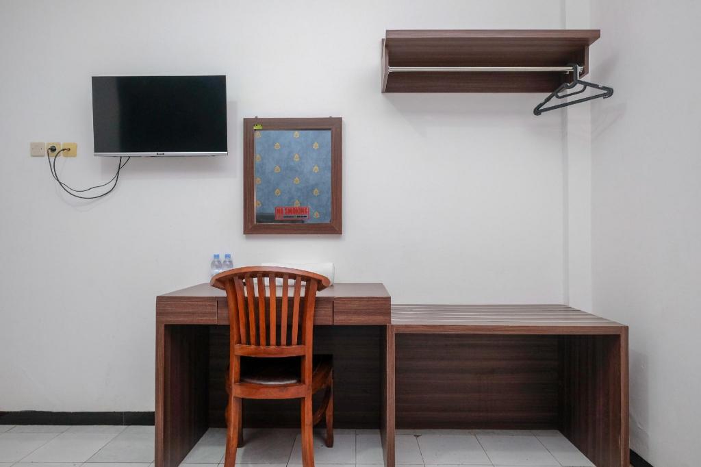RedDoorz near Moro Mall Purwokerto 37/43