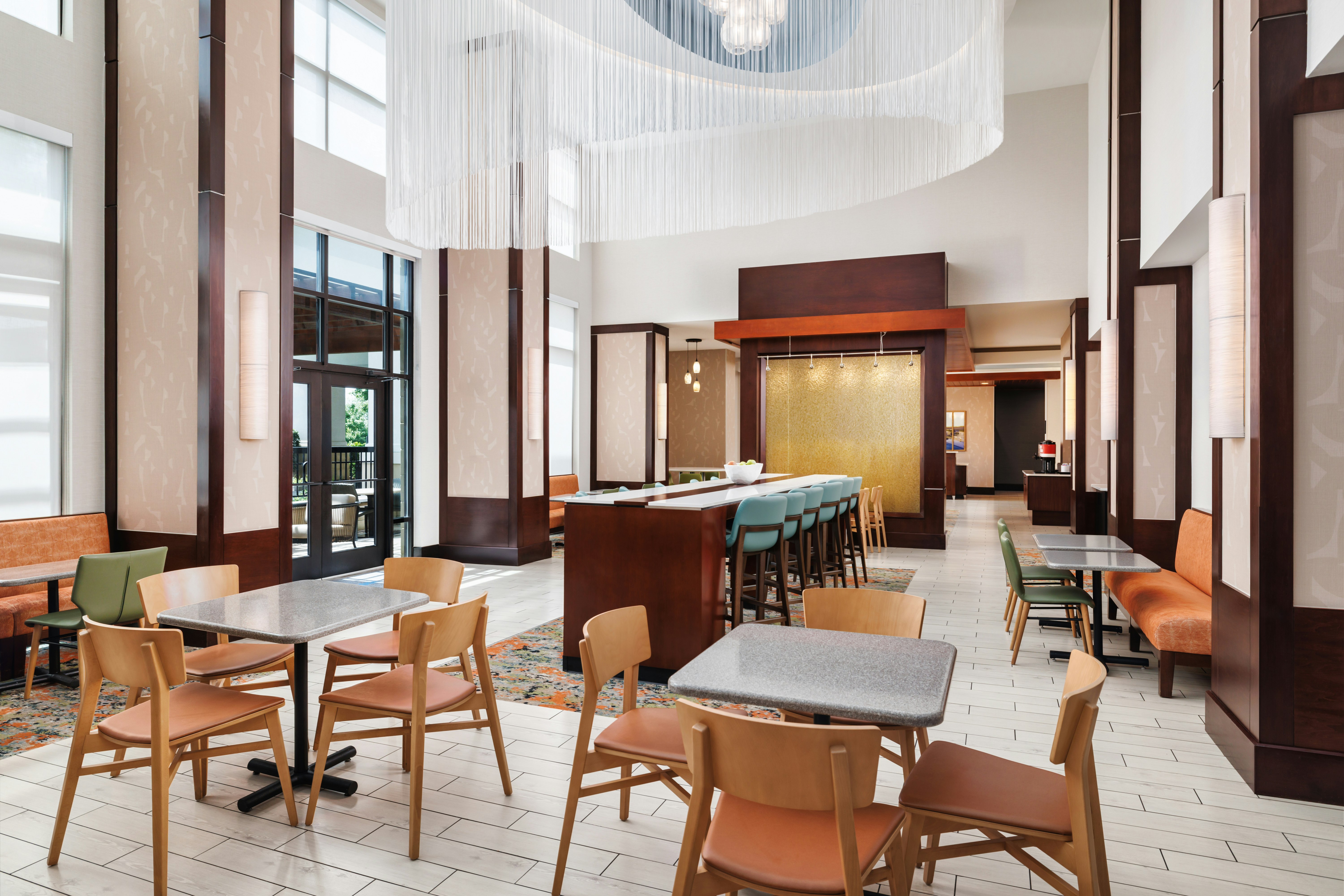 Hampton Inn & Suites Chattanooga/Hamilton Place 18/23