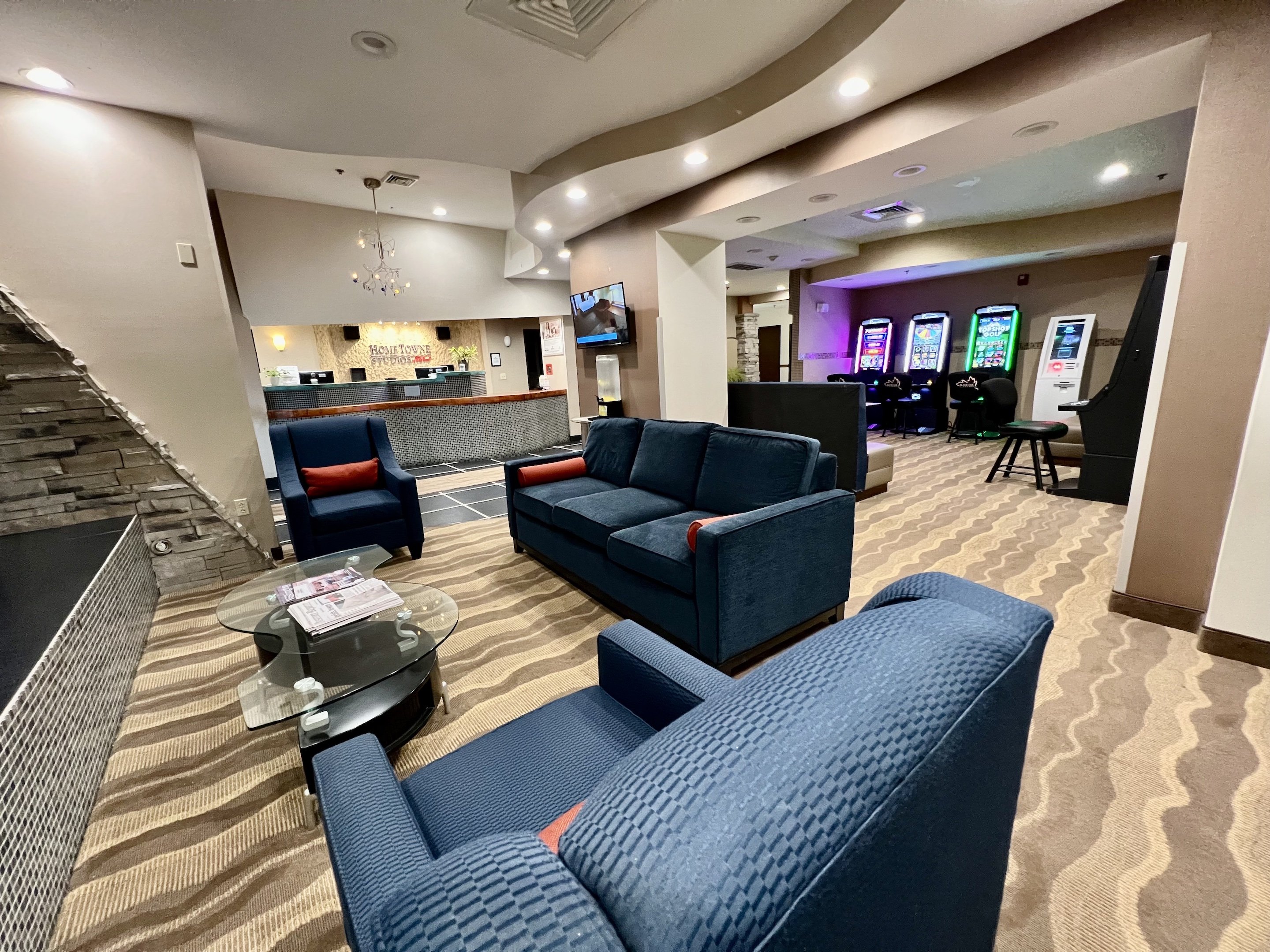 Hometowne Studios Suites Washington 33/43