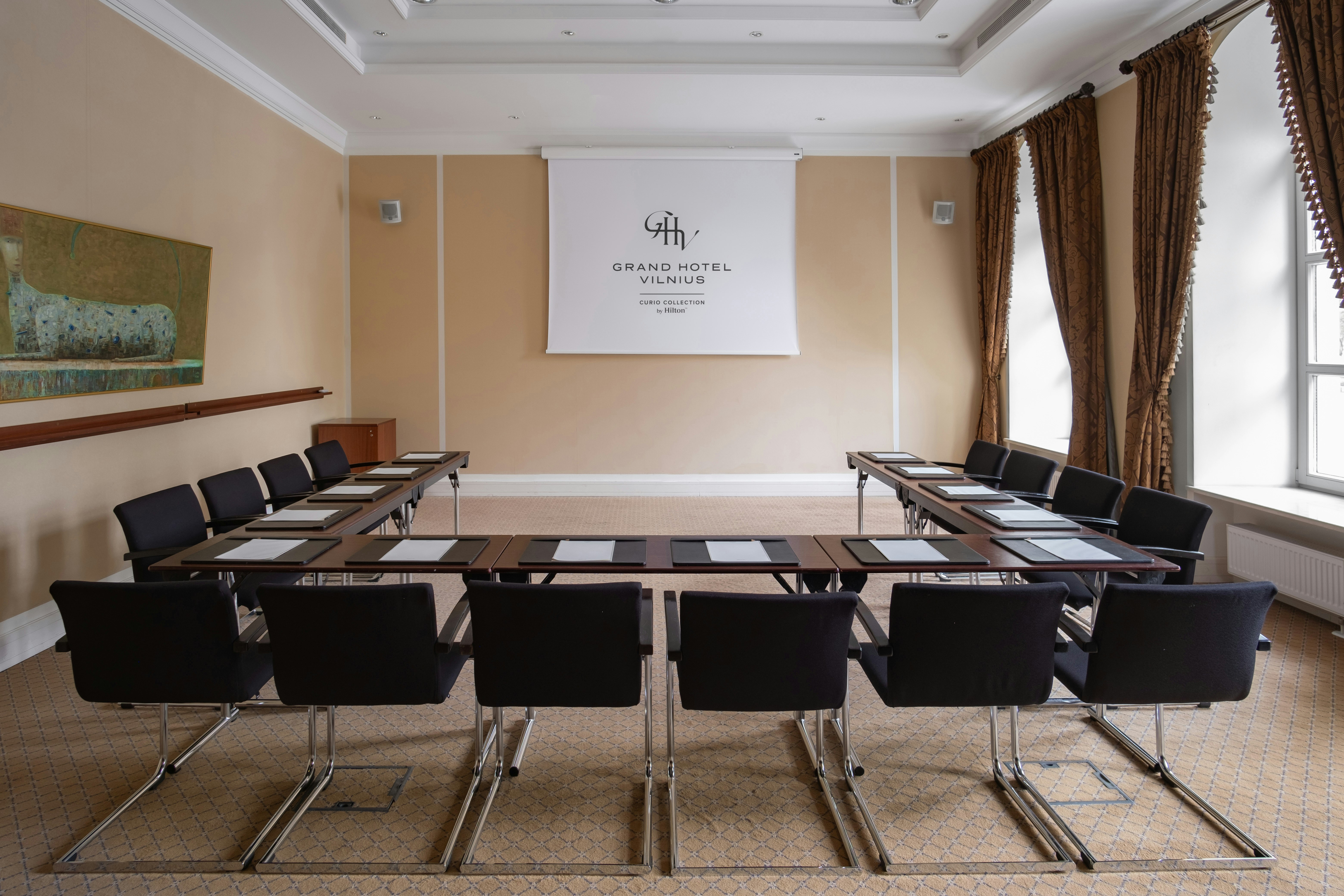 Grand Hotel Vilnius, Curio Collection by Hilton 33/47