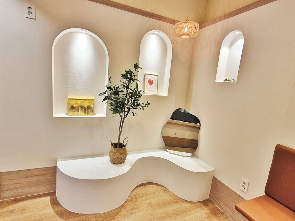 Mozzi Hostel 28/50