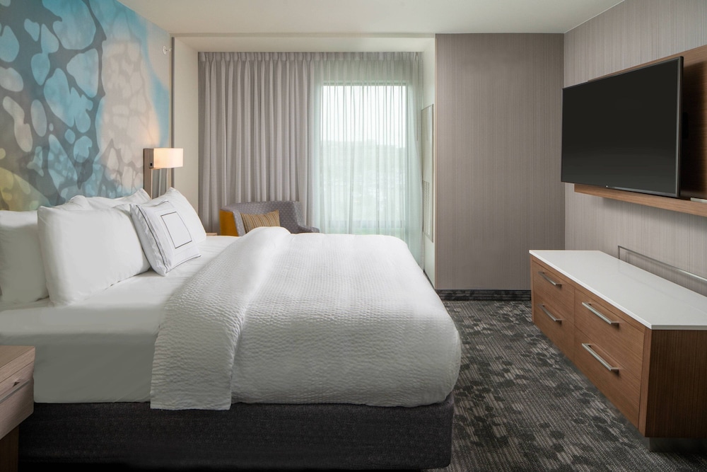 Courtyard By Marriott Lafayette South 16/49