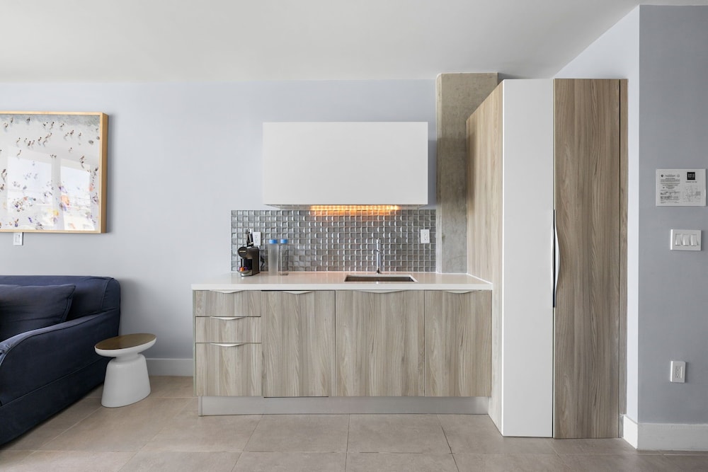 ABAE Hotel by Eskape Collection 11/45