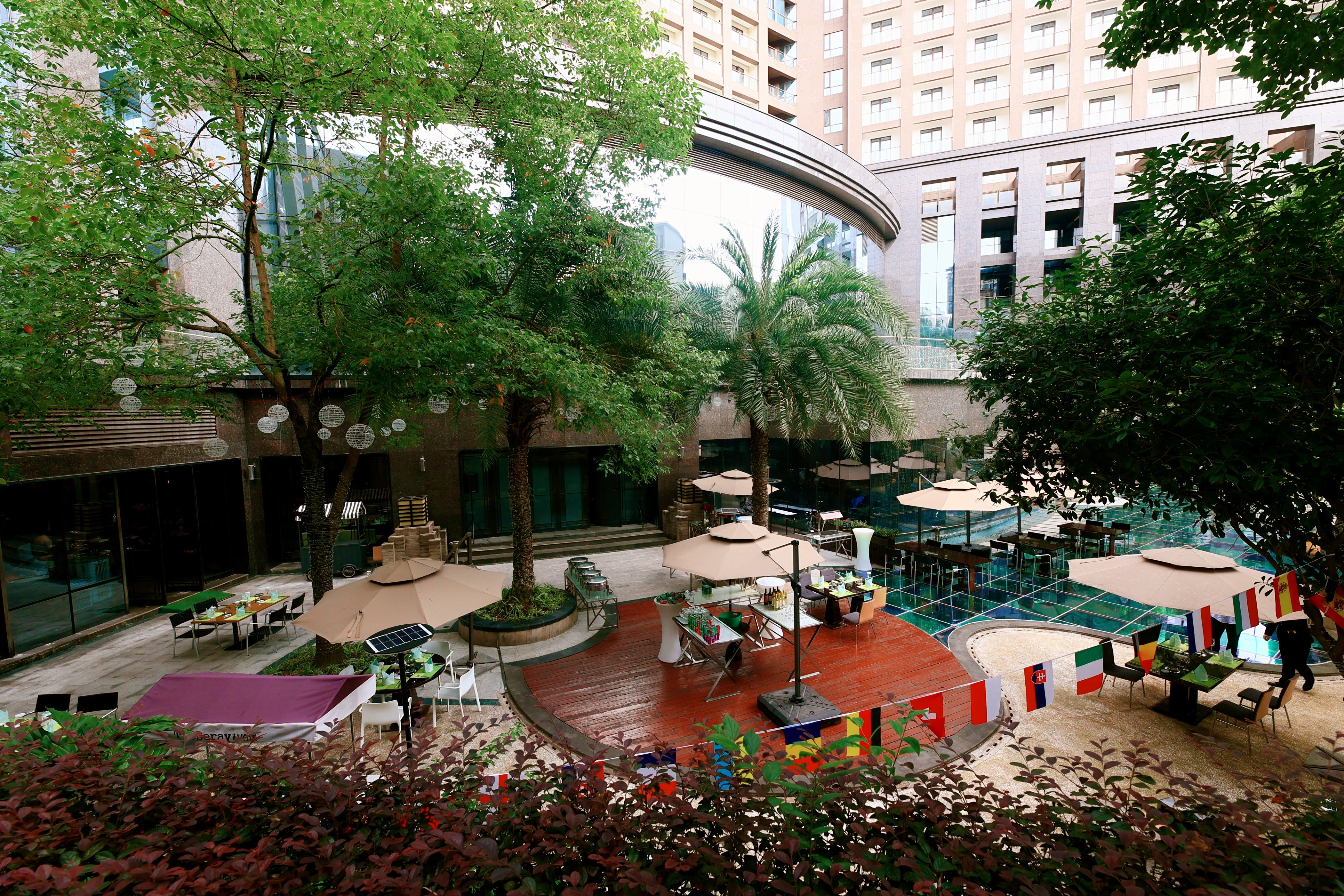 Crowne Plaza CHENGDU WEST 72/81