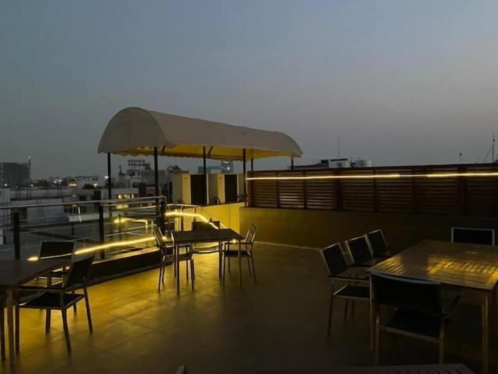 Ebony Boutique Hotel 43/50