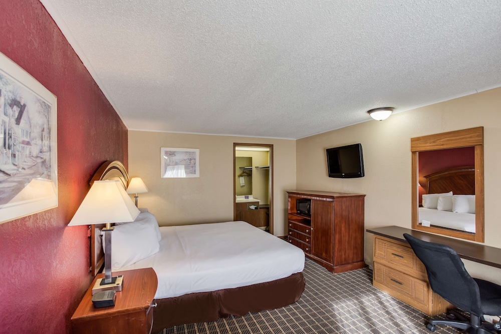 Knights Inn Ashland 4/39