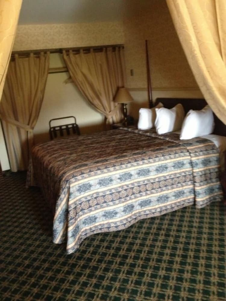 Auberge Montebello 7/67